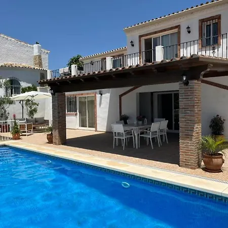 Danesa Villa Estepona