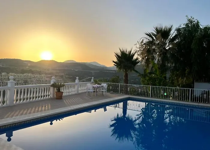 Danesa Villa Estepona