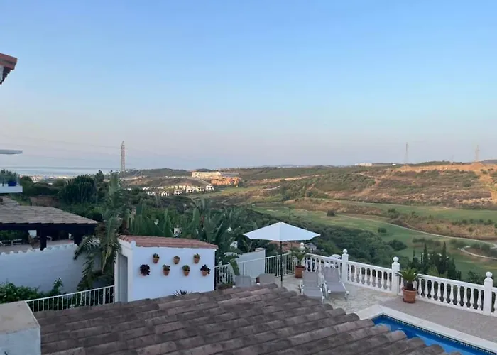 Danesa Villa Estepona